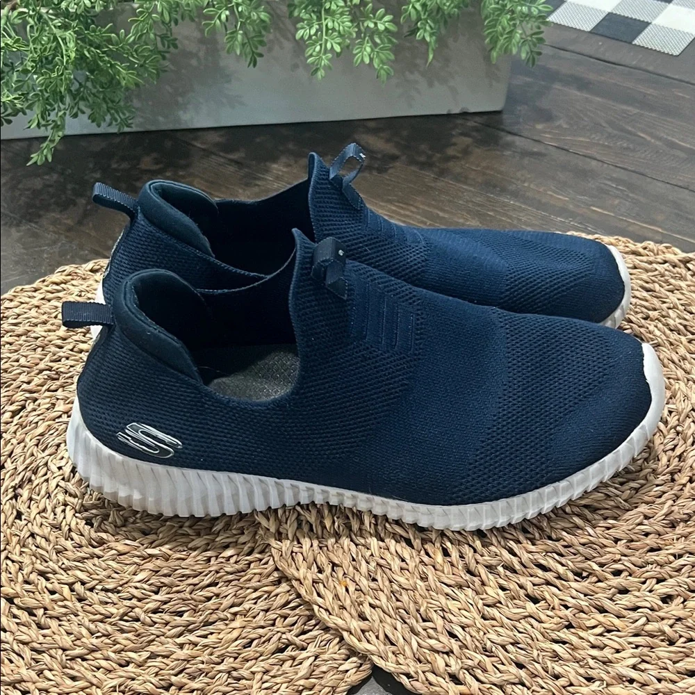 Skechers Men's Navy Blue Slip-On Sneakers air, cool‎ memory foam